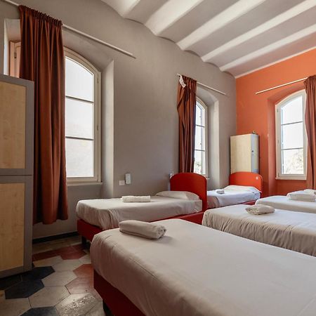 Borgo Ripa Urban Travel Hostel Rome Buitenkant foto
