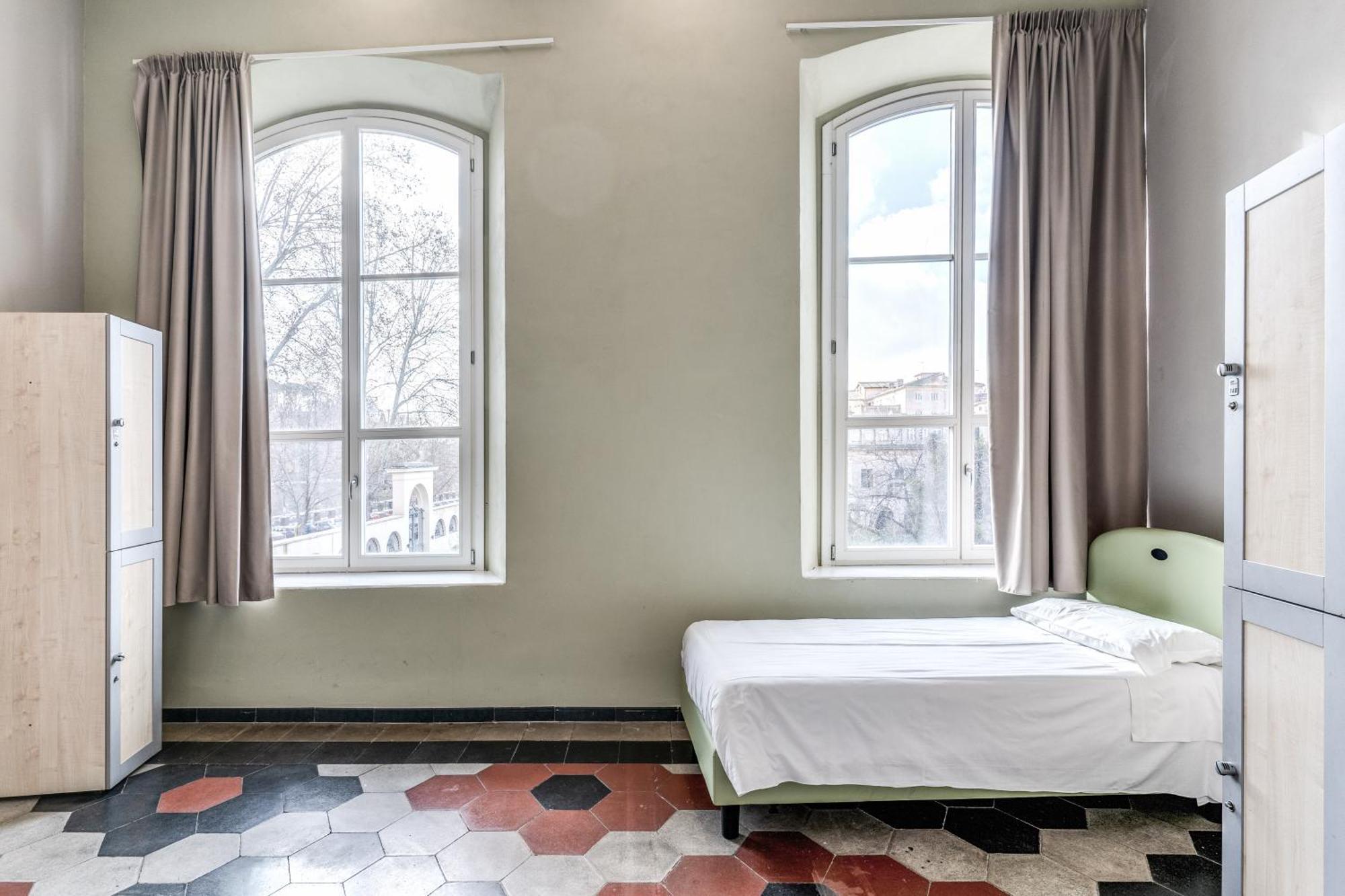 Borgo Ripa Urban Travel Hostel Rome Buitenkant foto