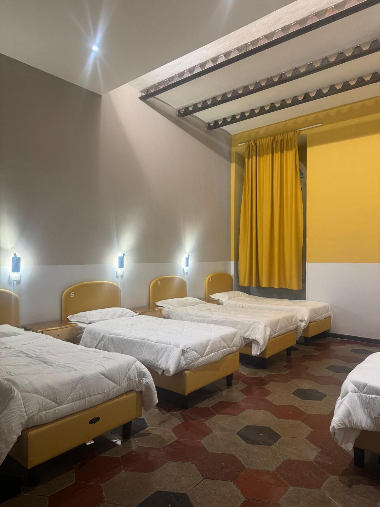 Borgo Ripa Urban Travel Hostel Rome Buitenkant foto