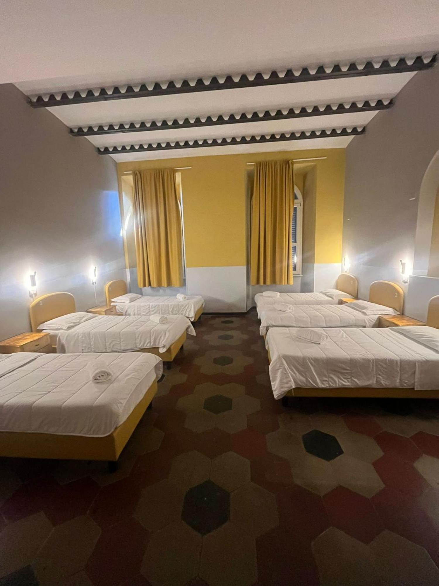 Borgo Ripa Urban Travel Hostel Rome Buitenkant foto