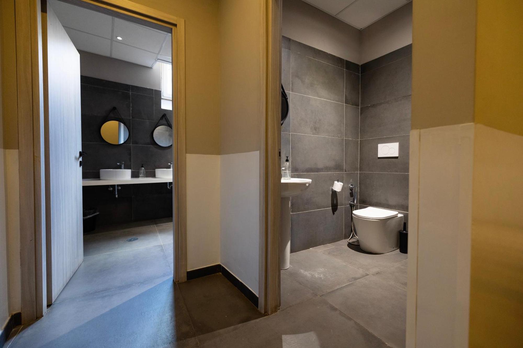 Borgo Ripa Urban Travel Hostel Rome Buitenkant foto
