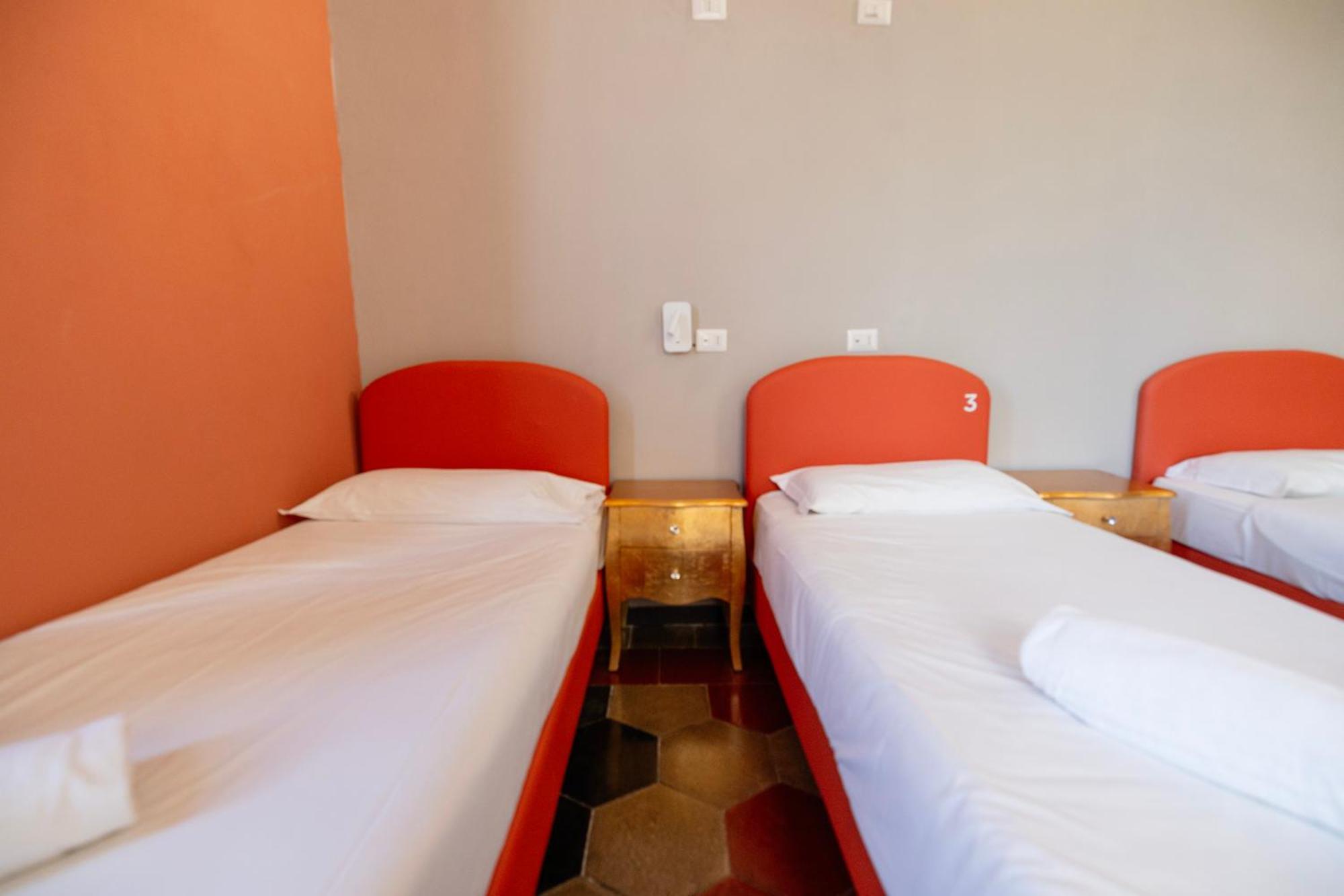 Borgo Ripa Urban Travel Hostel Rome Buitenkant foto