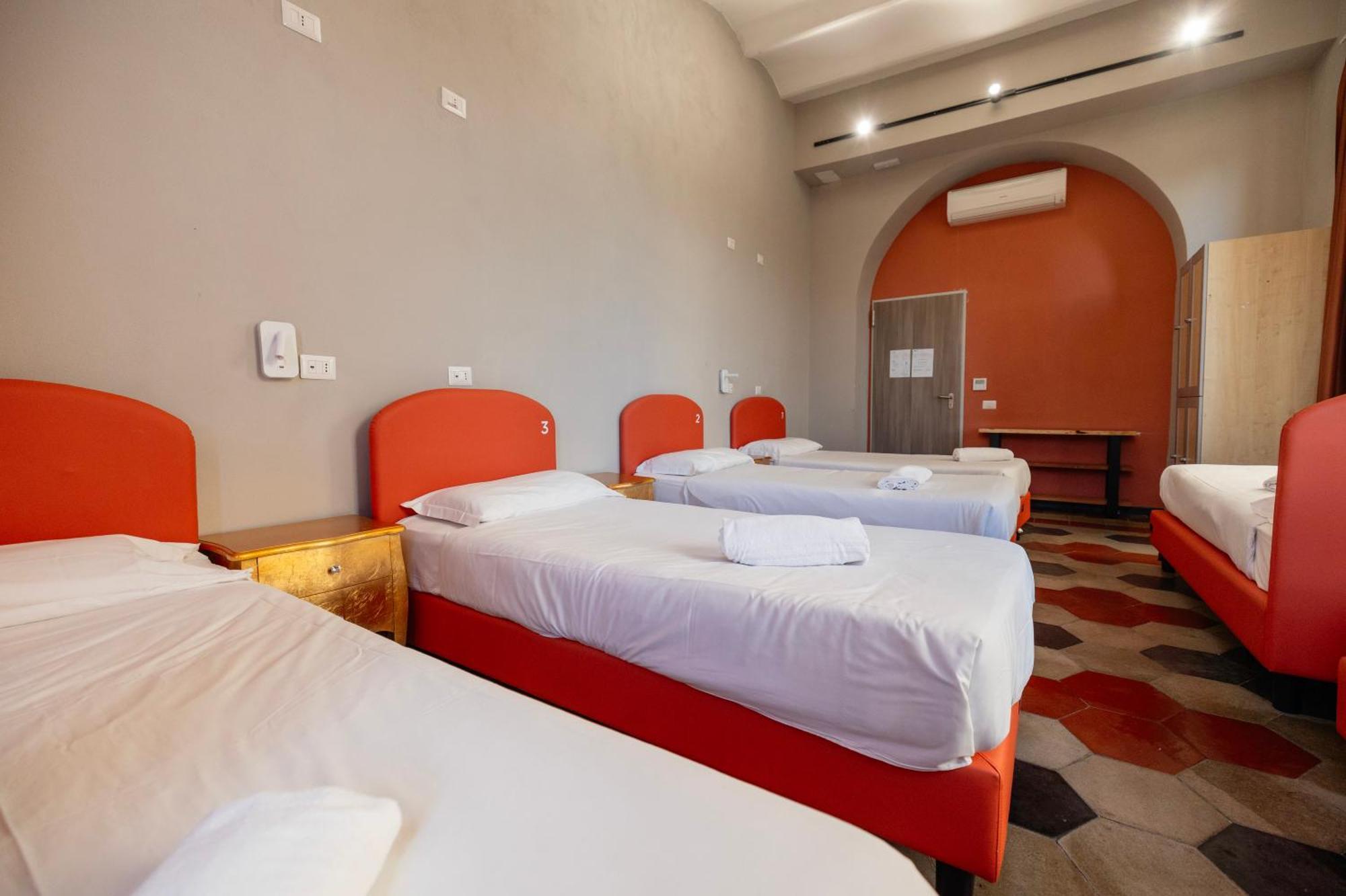 Borgo Ripa Urban Travel Hostel Rome Buitenkant foto