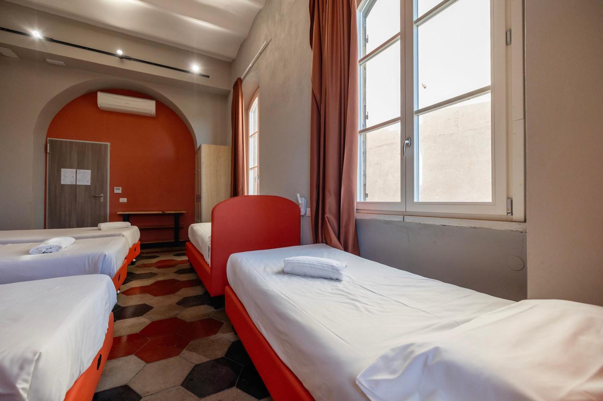 Borgo Ripa Urban Travel Hostel Rome Buitenkant foto